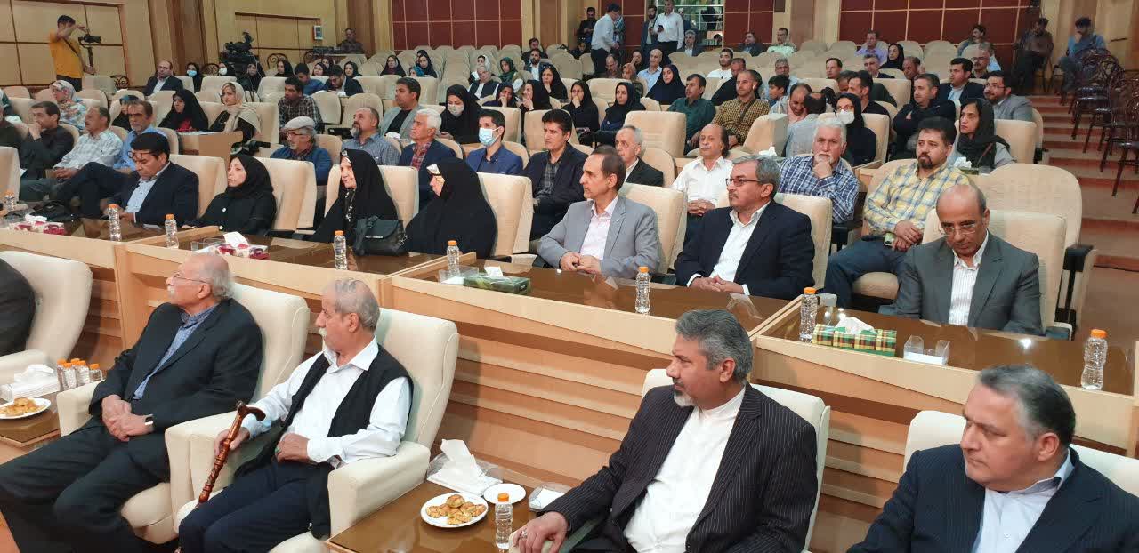 صیانت از هنر خوشنویسی بعنوان سرمایه ملی ارزشمند یک ضرورت است
