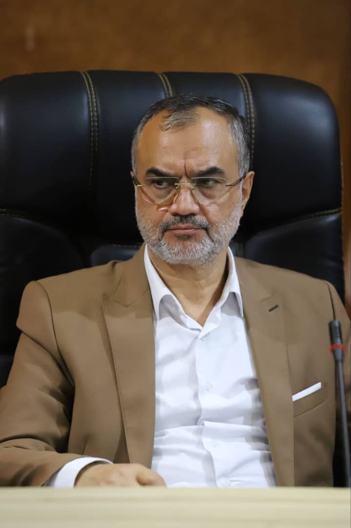 کارگرنیا رئیس شورای اسلامی رشت استفاده از شناورهایی در تالاب عینک رشت با هدف توسعه گردشگری