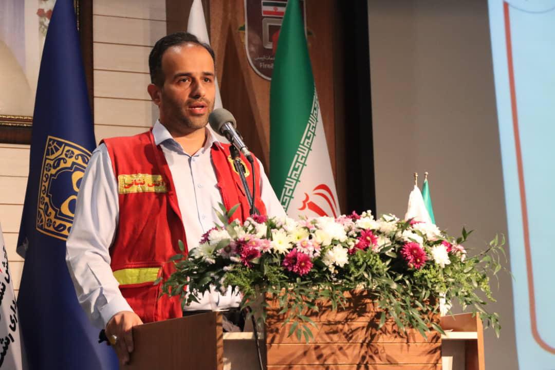 شهردار رشت در روز ۷ مهر روز آتش نشان بیان نمود 