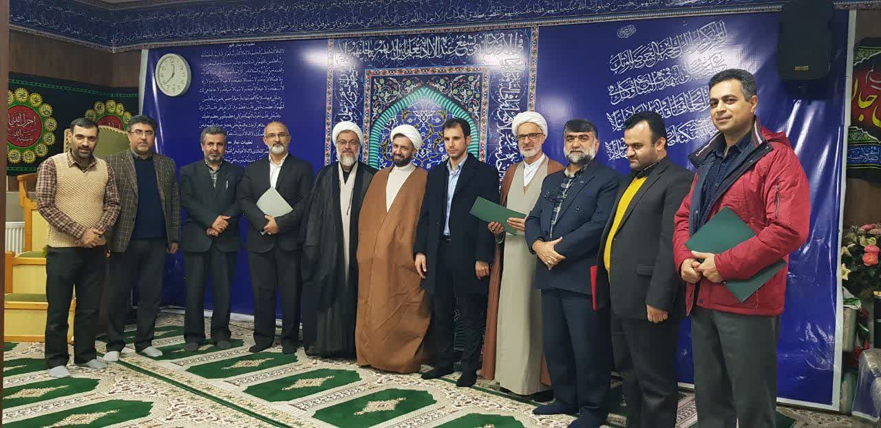 با حضورشهردار و اعضای شورای اسلامی شهر ازنفرات برتر مسابقه تیراندازی تقدیر شد 