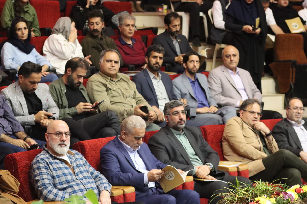 تصاویر