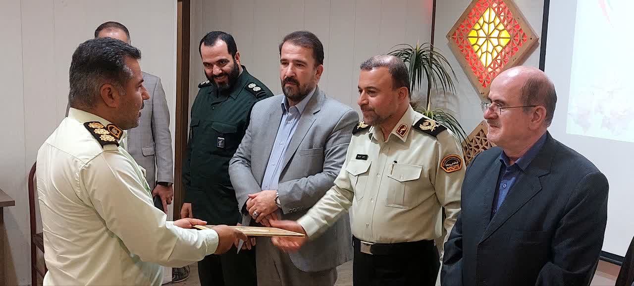 تصاویر