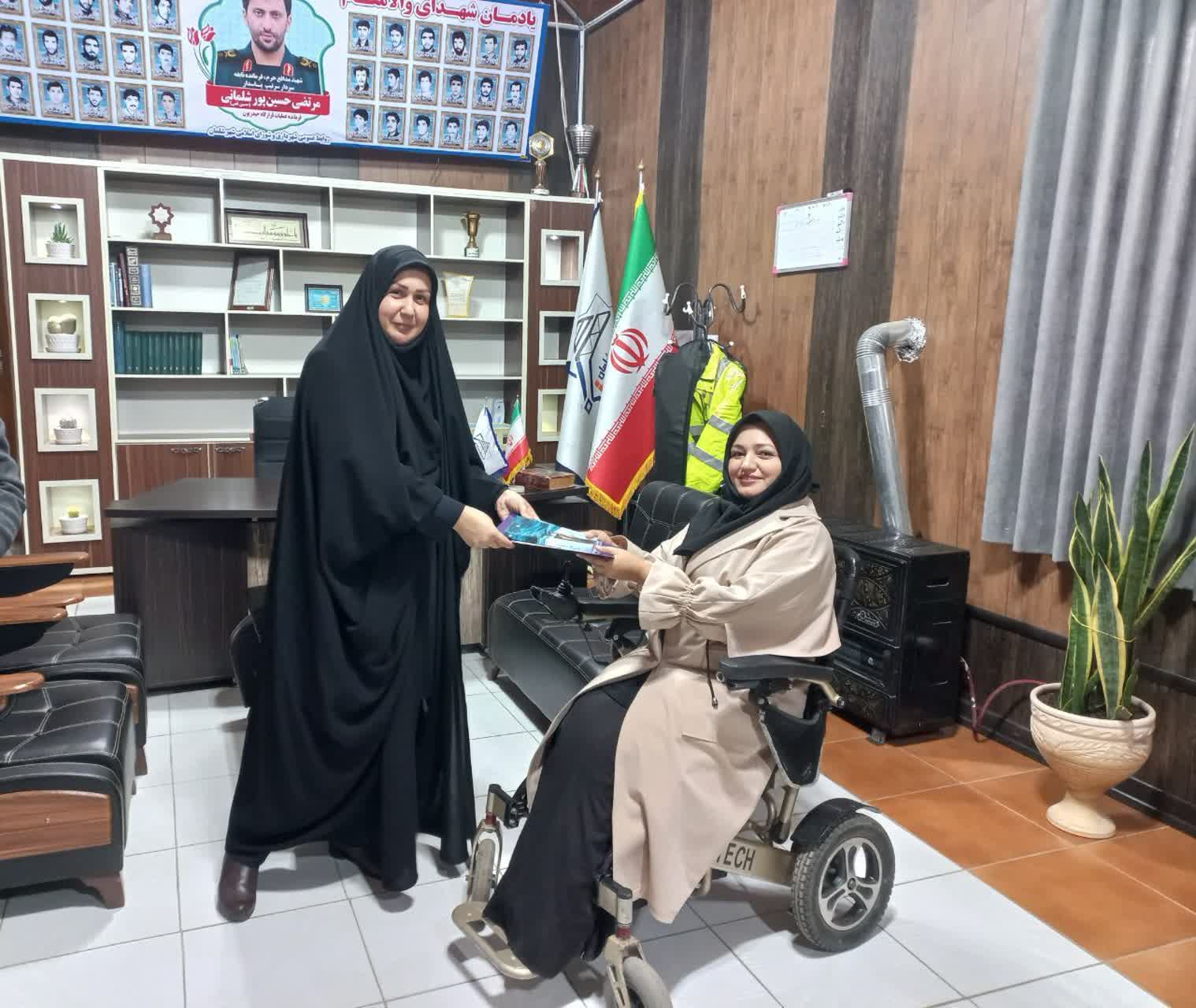 تصاویر
