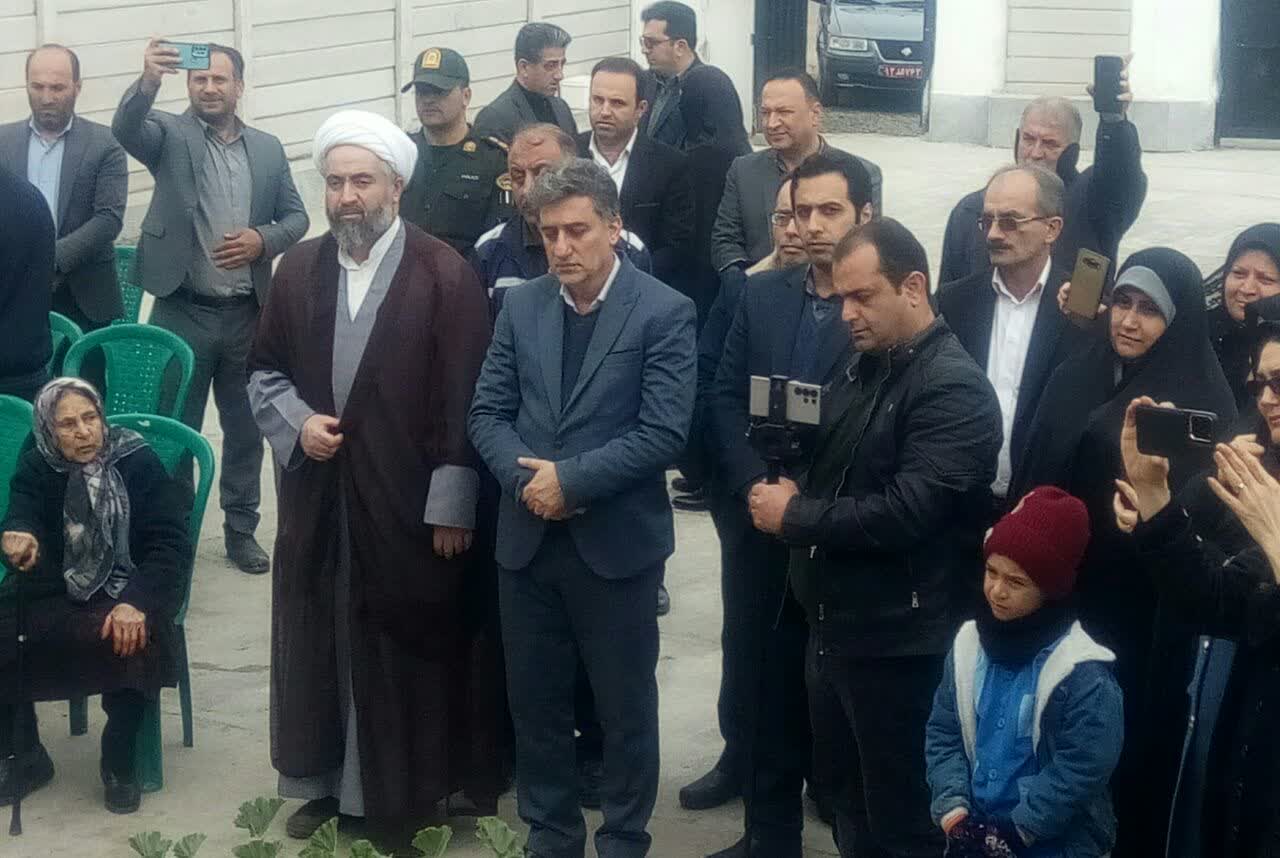 تصاویر