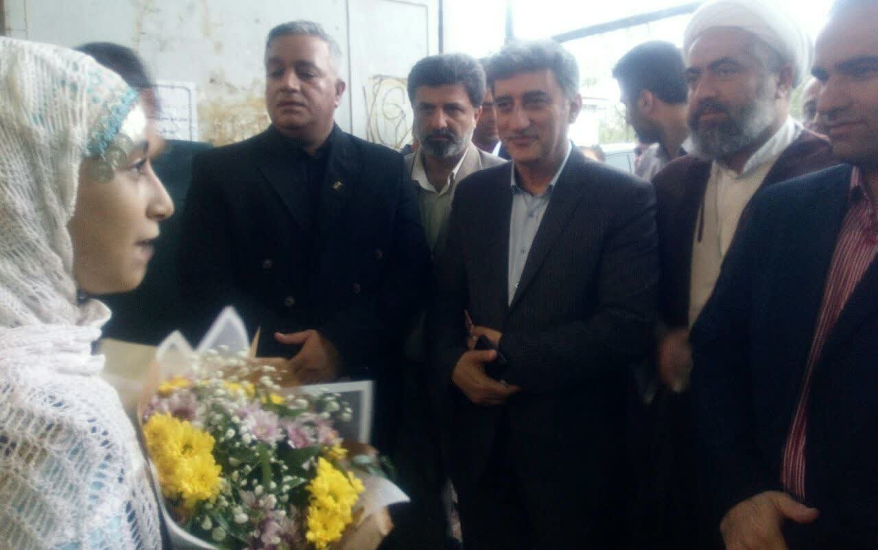 تصاویر