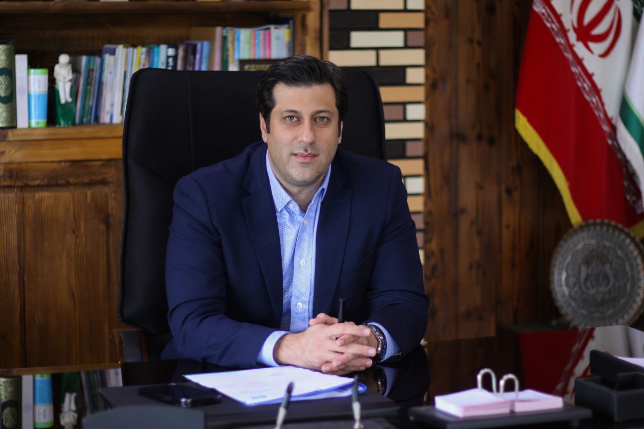 انتخاب شهردار لاهیجان بعنوان نماینده  شهرداران گیلان 