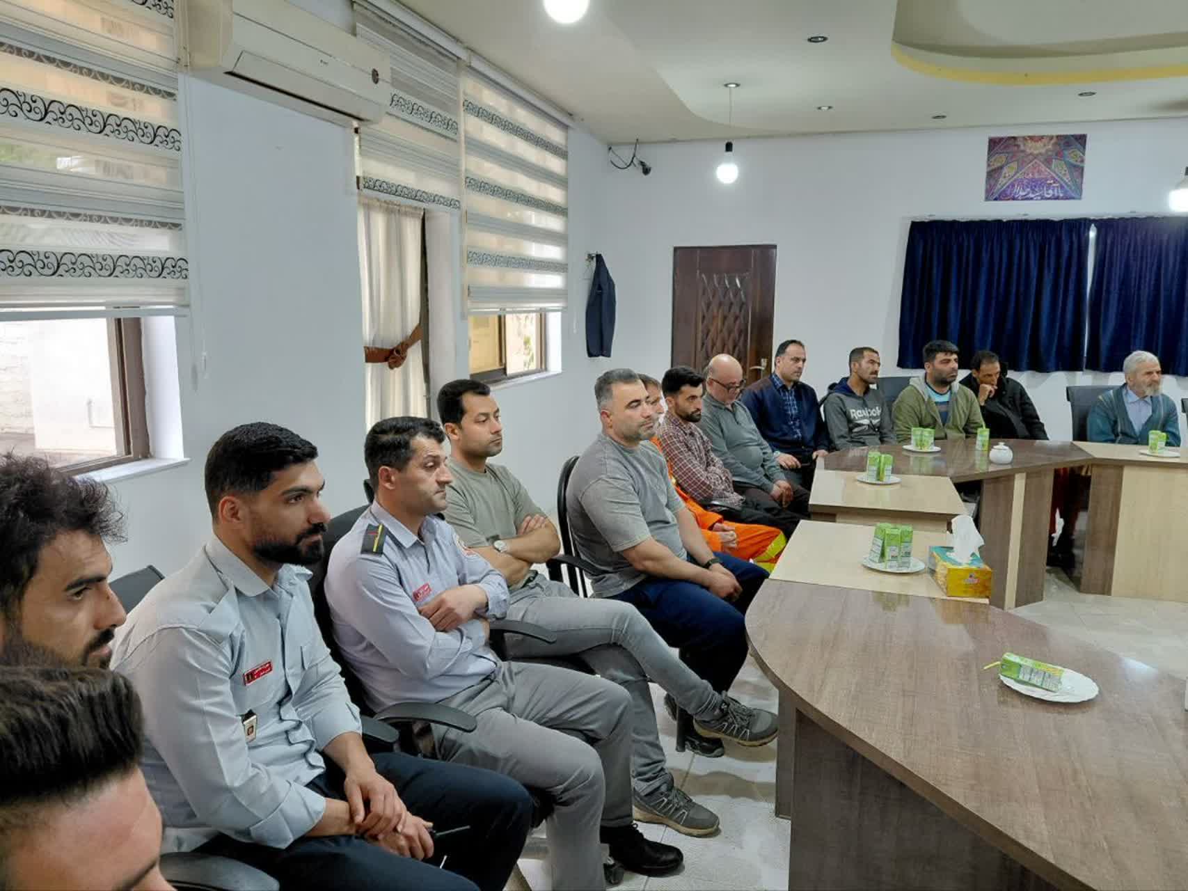 تصاویر