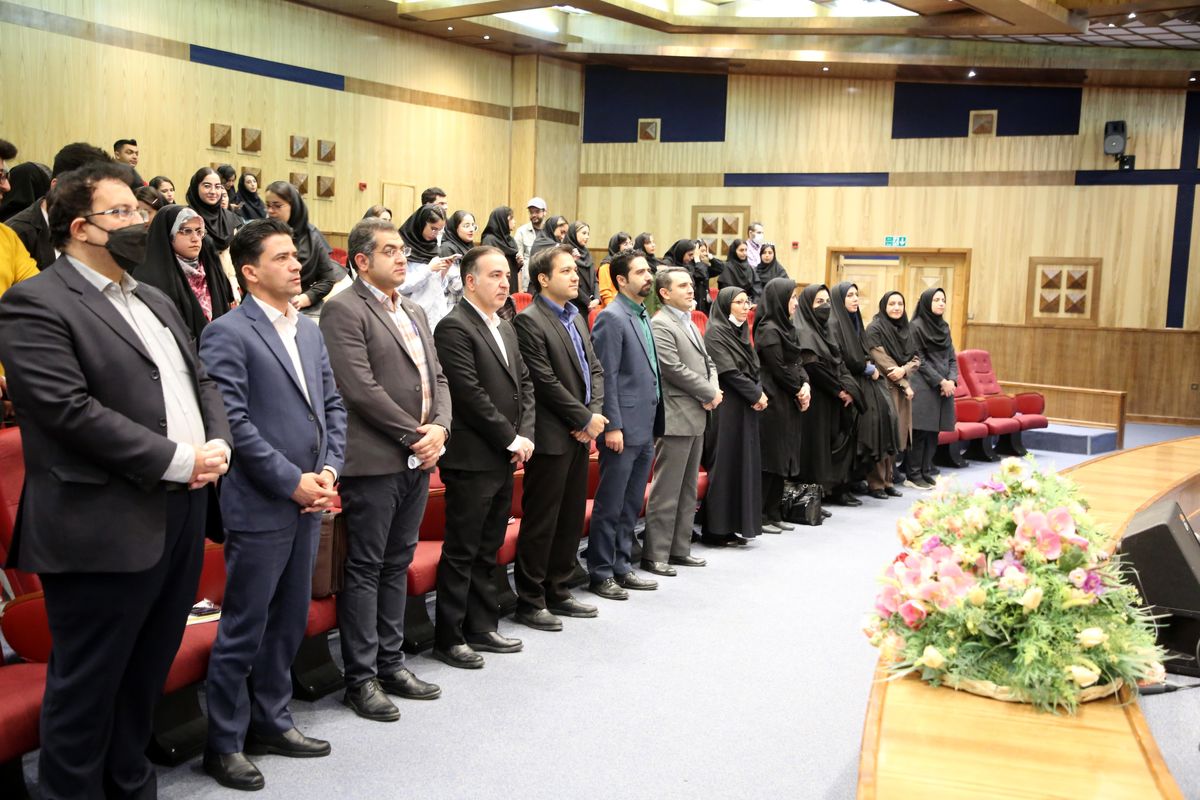 برگزاری دومین جشنواره محصولات بر پایه مالت و جوانه ها در دانشگاه آزاد قزوین
